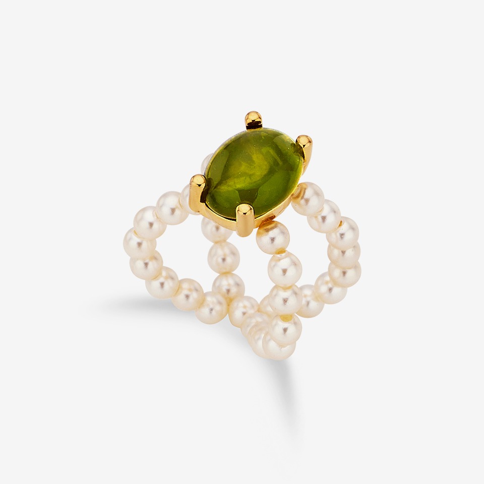 Nonna pearl ring, MOSS